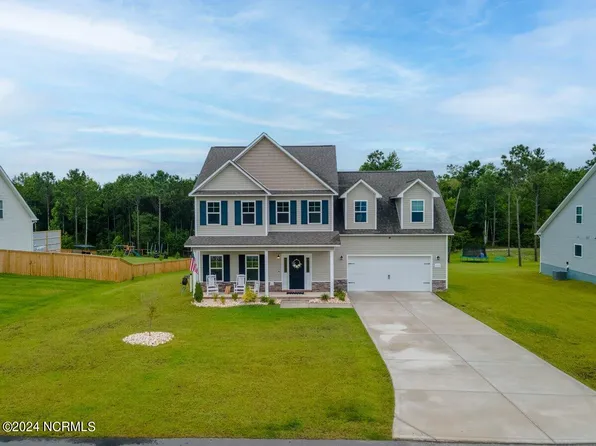122 High Tide Drive, Peletier, NC 28584