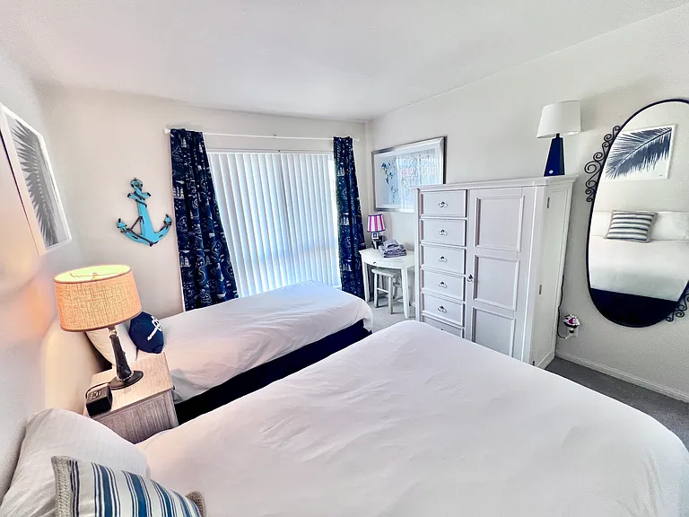 154 N Shore Dr — Photo 42