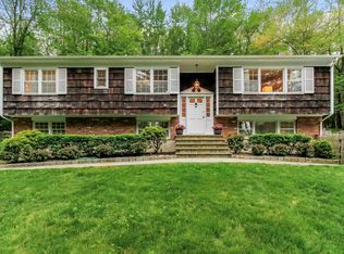 334 Greenwich Rd, Bedford, NY 10506