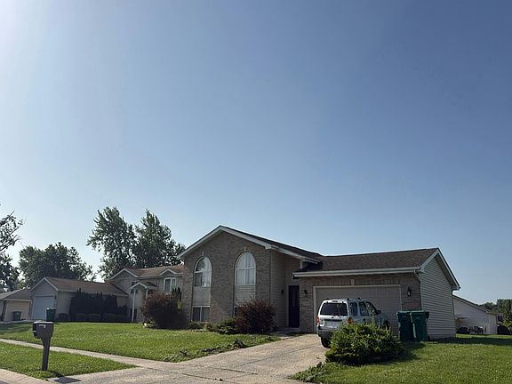 2nd image of 2939 W 63rd Ln