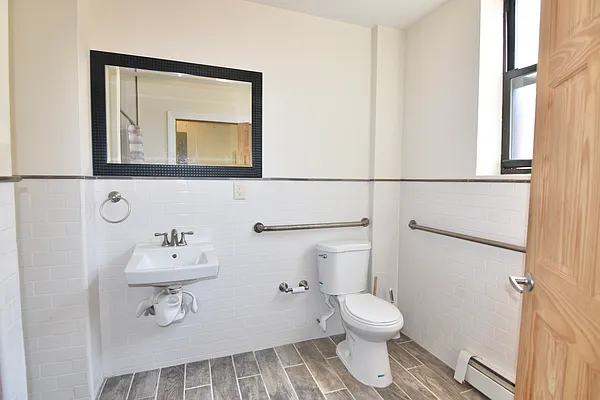 Rented by Bohemia Realty Group | media 17