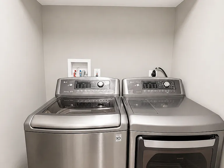 1225 Carroll St — Photo 12