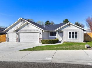 1594 E Peacock St, Meridian, ID 83642