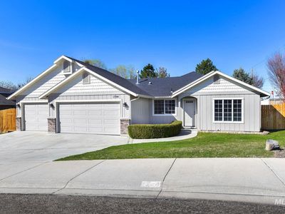 1594 E Peacock St, Meridian, ID, 83642