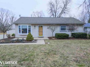 21505 Highview St, Clinton Township, MI 48036