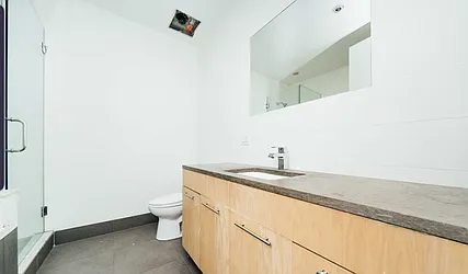 Rented by Empire Deeds LLC 