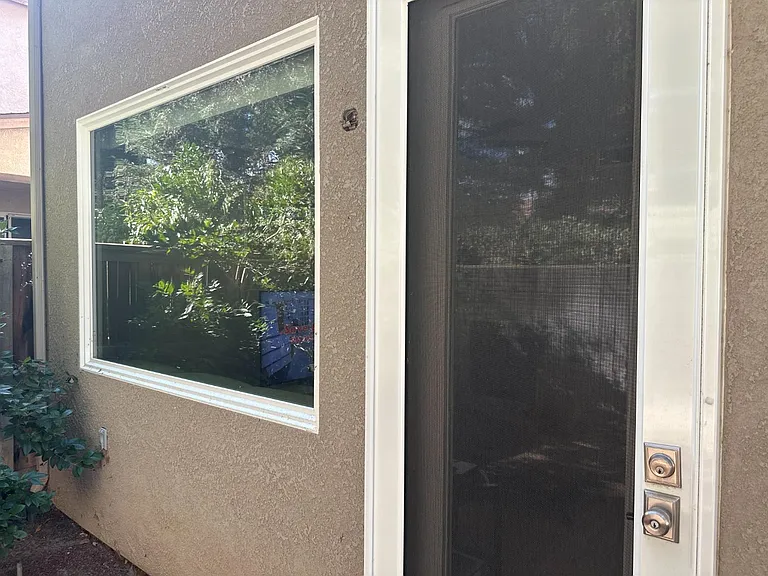43 W Bohemia Ln — Photo 36
