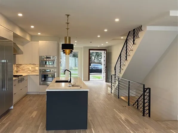 2010 S Clayton Street, Denver, CO 80210