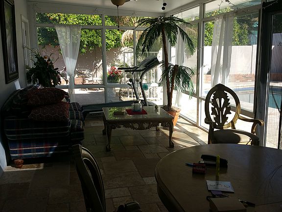 4th image of 1430 N Bel Air Dr
