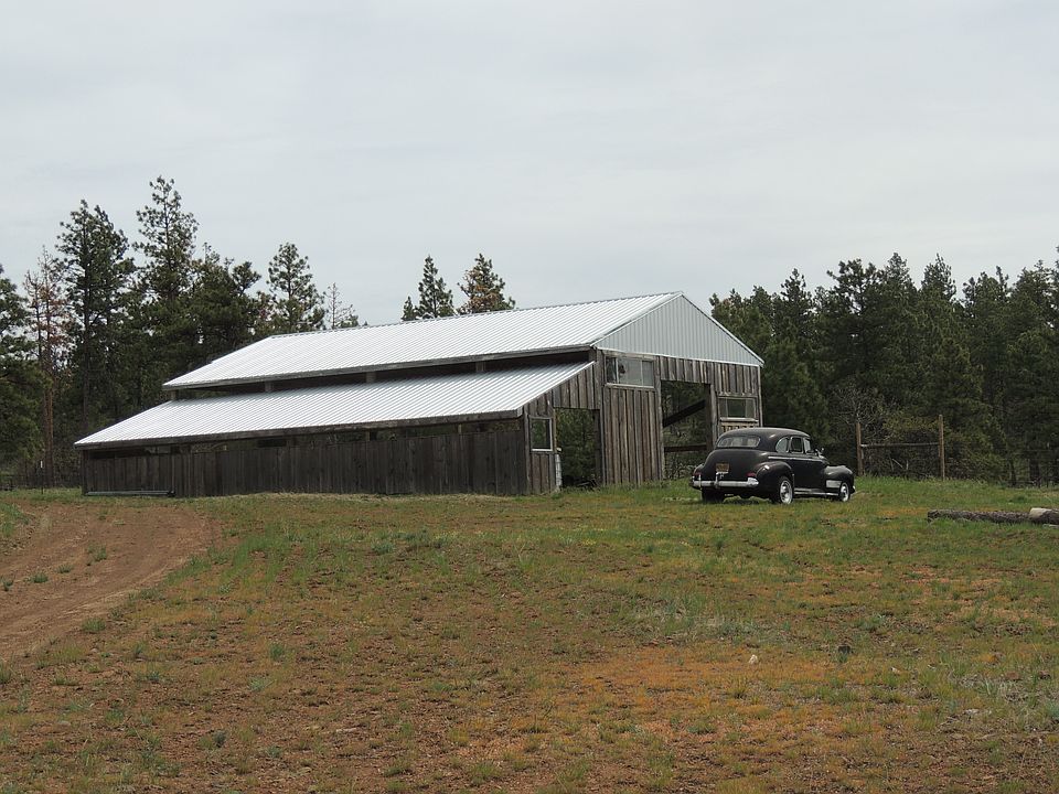 Main barn about 36 x 48
