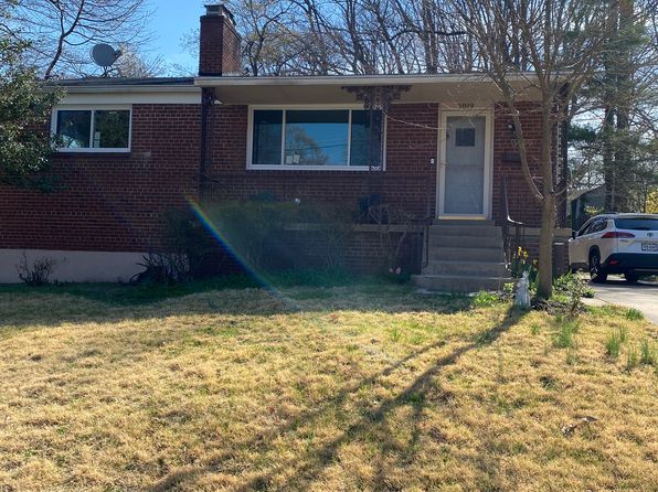 3819 Carolyn Ave