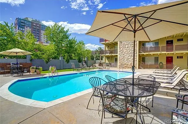 1 bed, 568 sqft, $1,099 — Photo 2
