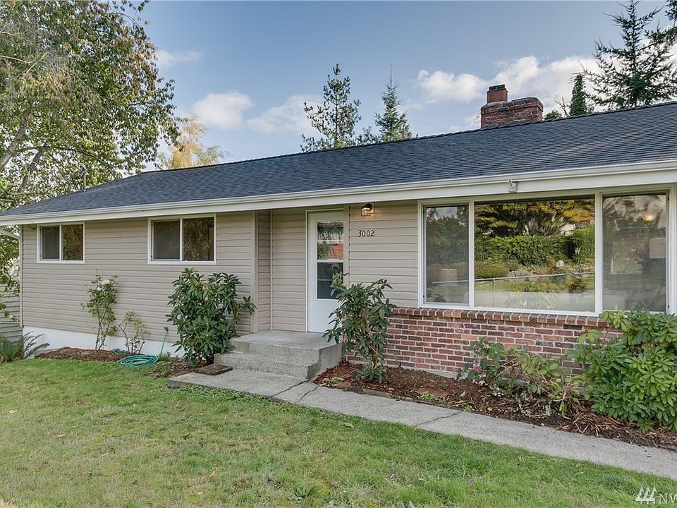 1st image of 3002 203rd St SW