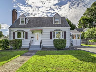 176 Broad Street, Manchester, CT, 06042