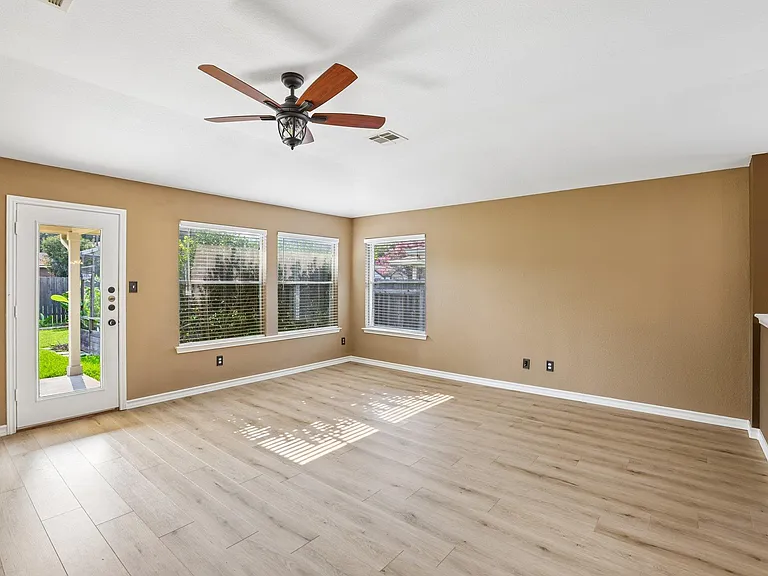 2656 Bradley Ln — Photo 14