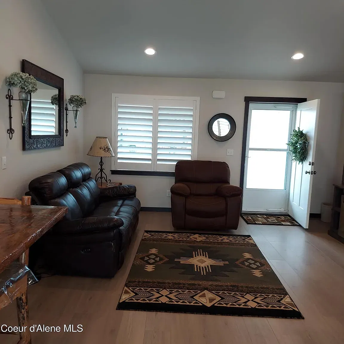 3 bed, 1245 sqft, $2,250 — Photo 4