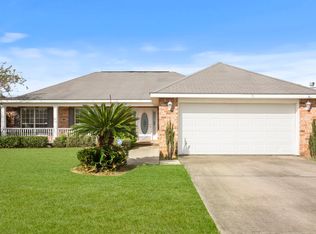12044 Carnegie Ave, Gulfport, MS 39503
