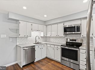 7731 Eagles Head Ct, Rockville, MD 20855