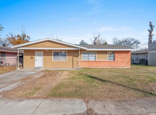 1305 Sunset Dr, Lake Charles, LA 70607