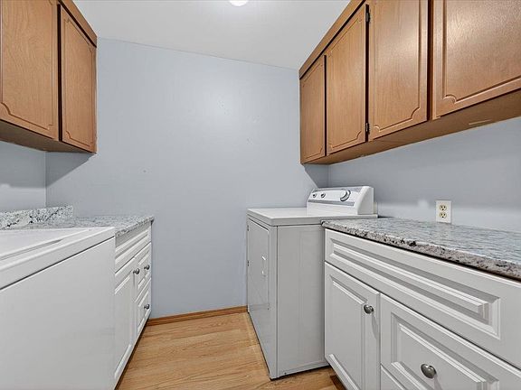 4th image of 32025 Tims Ave #104