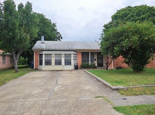 11319 Crescendo Dr, Dallas, TX 75238