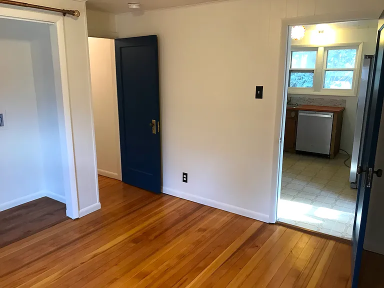 915 Laporte Ave — Photo 9