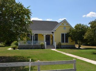 401 Pecos St, Lockhart, TX 78644