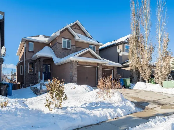 7 E Aspen Stone Grv SW, Calgary, AB T3H 0H3