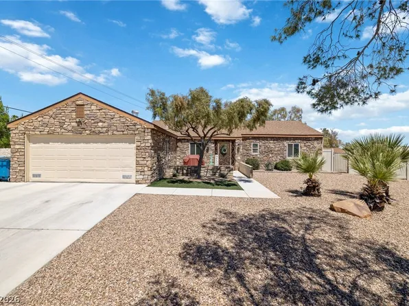 9010 S Buffalo Dr, Las Vegas, NV 89113