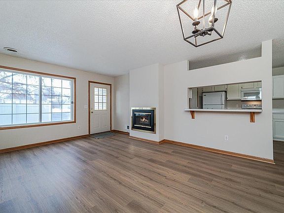4th image of 1937 Southcross Dr W APT 1106