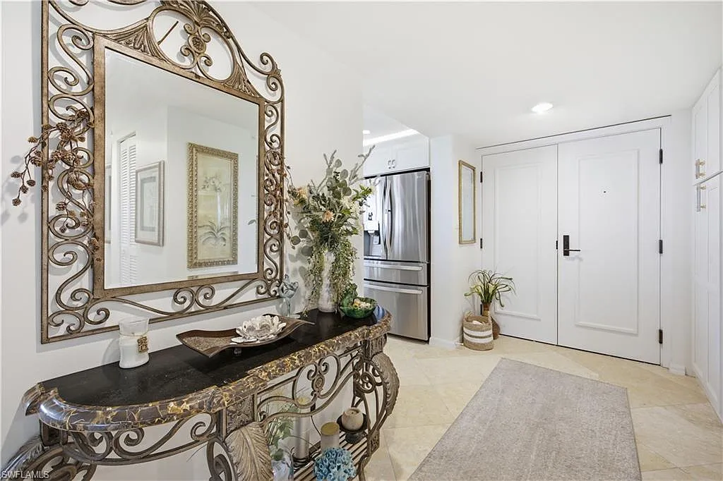3 bed, 2.0 bath, 1643 sqft, $17,000 — Photo 3