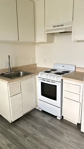 2840 Main St #8 Photo 1