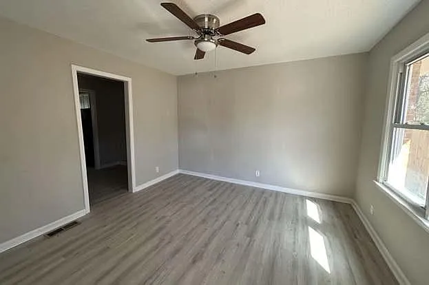 1006 Lee Dr NW — Photo 9