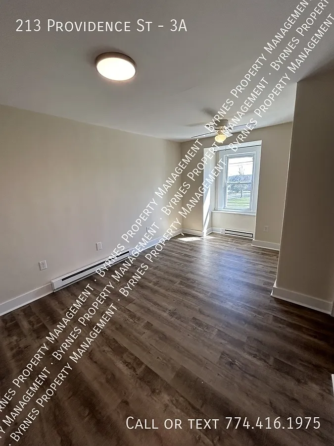 213-215 Providence St Putnam. CT — Photo 3
