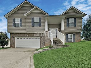 145 Buttermere Dr, Clarksville, TN 37040