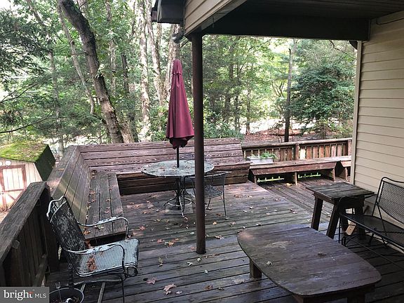 3rd image of 22 Westward Dr