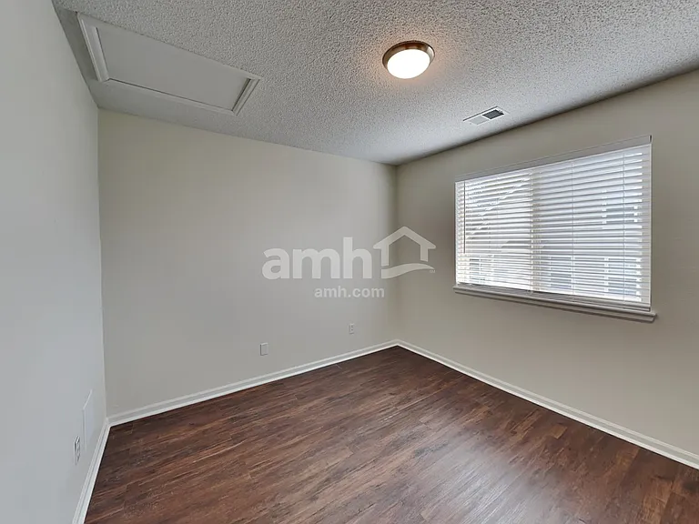 19506 E Bellisario Creek Dr — Photo 19
