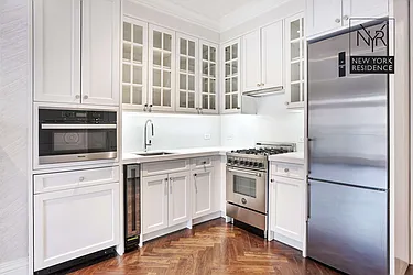 Rented by New York Residence