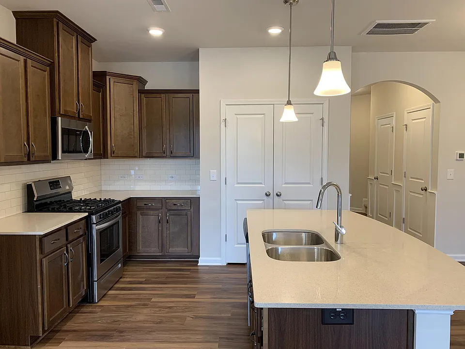6193 Beale Loop #1