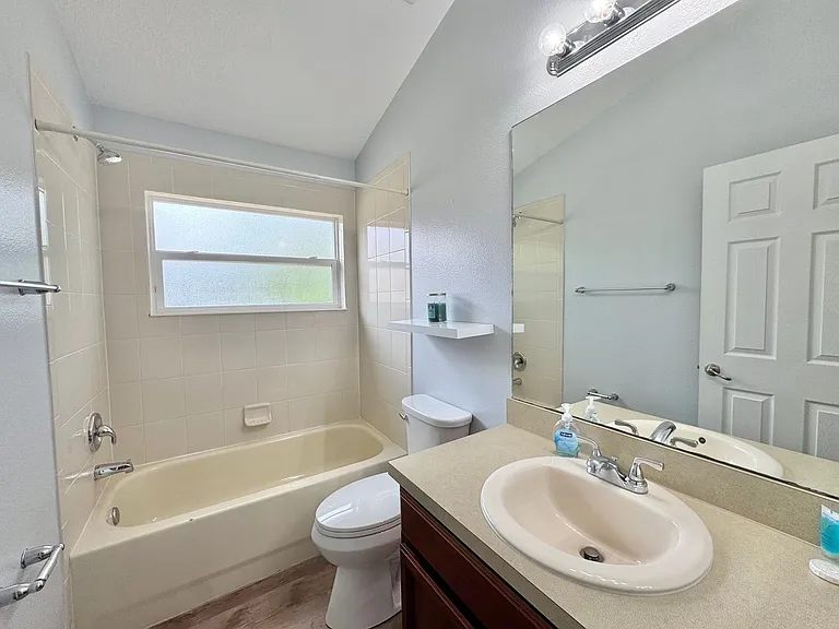 502 Viola Dr — Photo 30