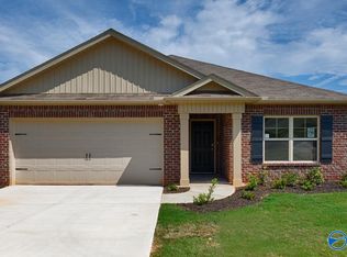 125 Settlement Dr, Huntsville, AL 35810