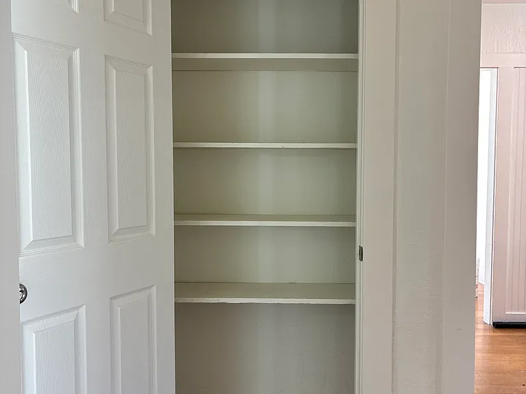 877 Villa Ave — Photo 11