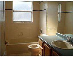 5th image of 2924 Evans Dr