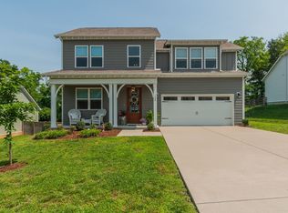 588 Davis Valley Dr, Columbia, TN 38401