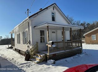 110 Linden Ave, Johnstown, NY 12095