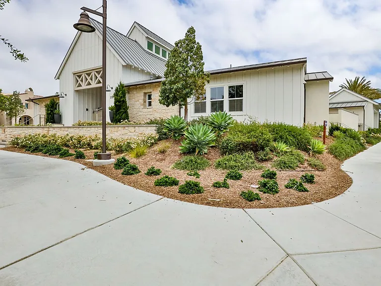 1098 Camino Levante — Photo 46