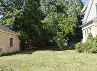9 Cleveland St, Albany, NY 12206