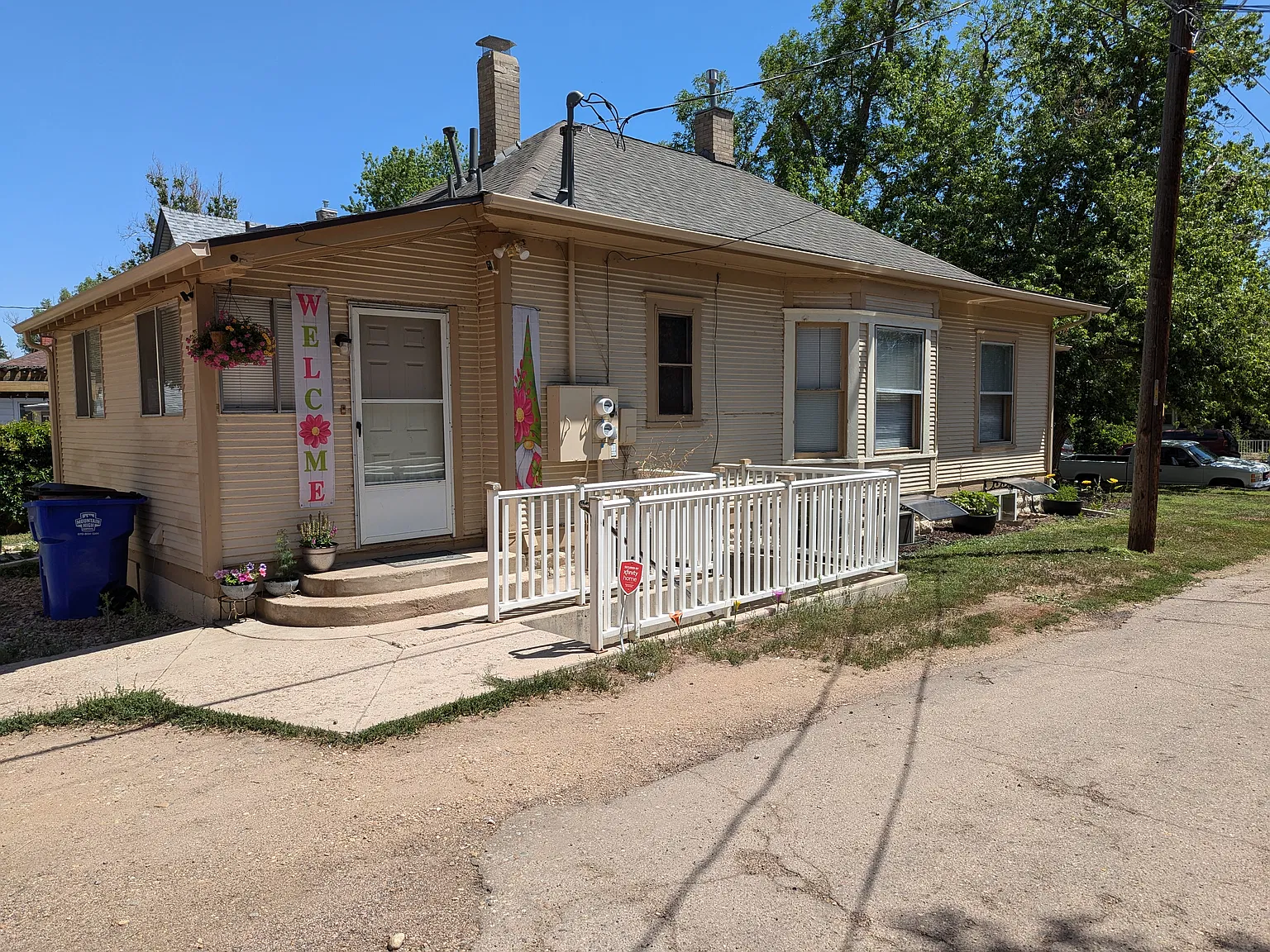 3 bed, 1012 sqft, $1,300 — Photo 3