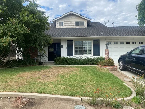 841 E Candlewood St, Brea, CA 92821