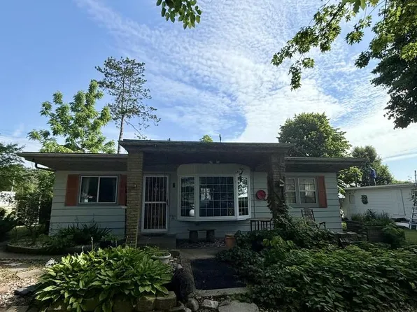 1129 Sheridan ROAD, Kenosha, WI 53140